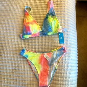 Cupshe Textured Plunging Bikini